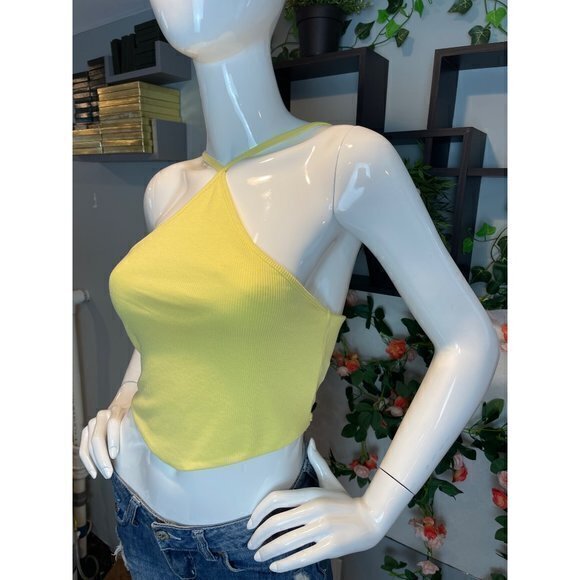 Halter Ribbed Stretch Yellow Cropped Top Size M refFNB - Picture 7 of 10